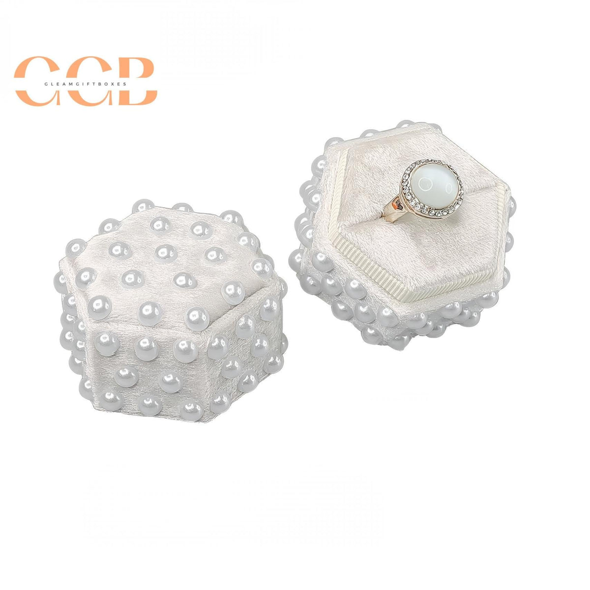 Pearl velvet ring jewelry box