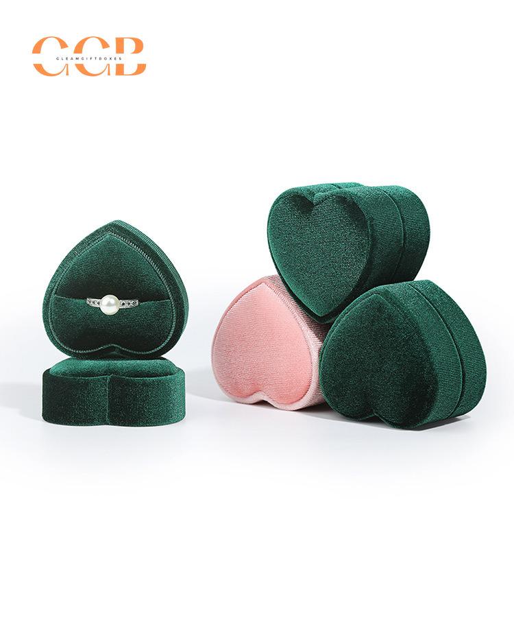 Velvet Heart Ring Box