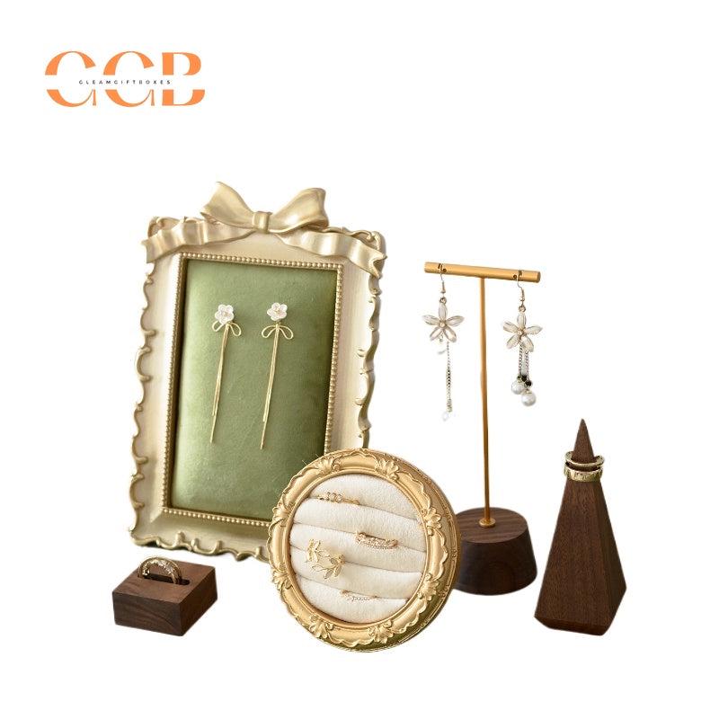 Vintage Gold Jewelry Display Stand for Store Photography Wholesale