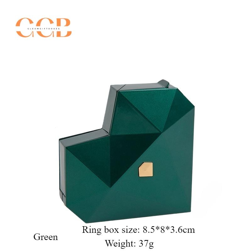Pop-up ring heart-shaped jewelry box