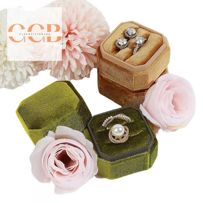 Velvet Ring Square Jewelry box