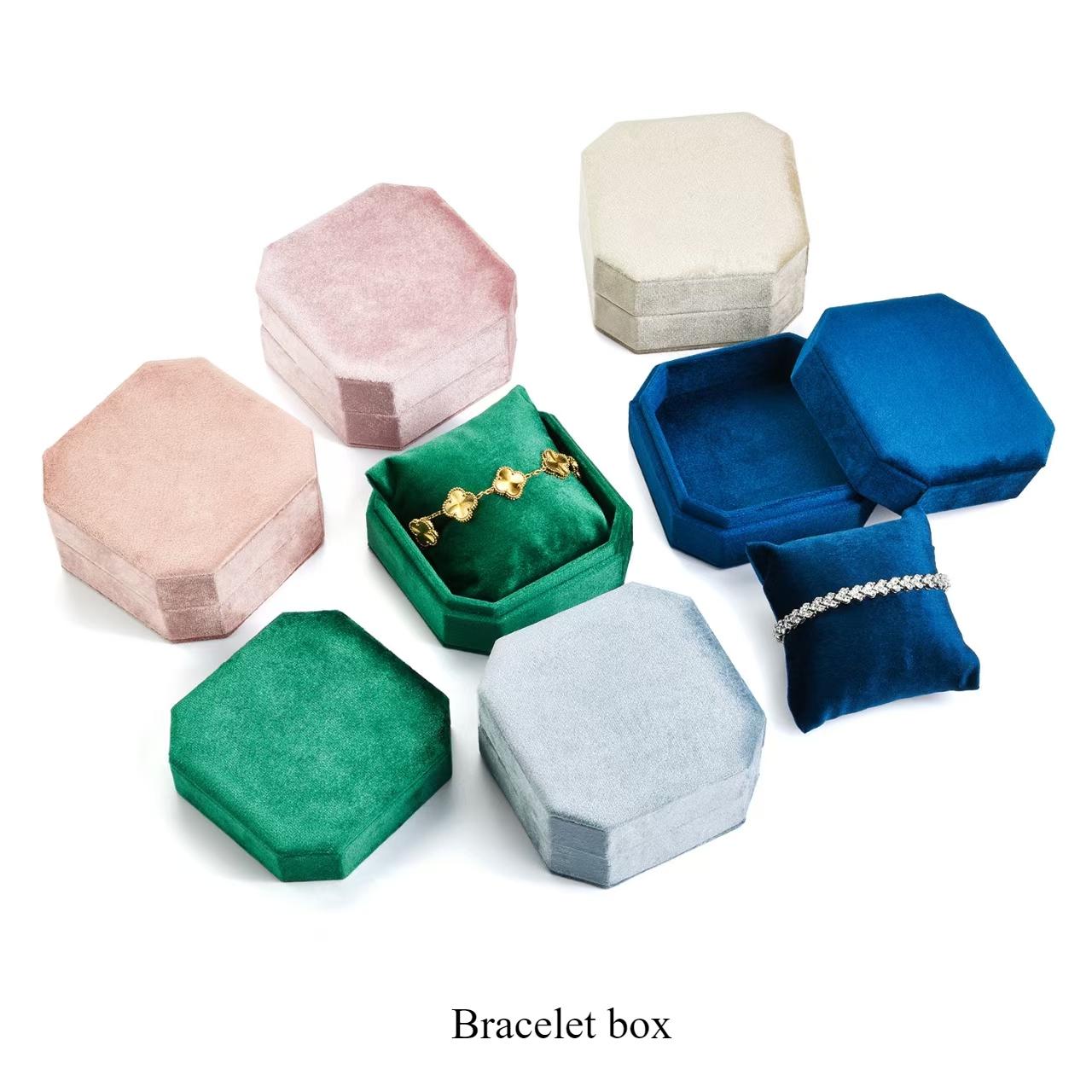 Velvet Hexagon Necklace Jewelry Box