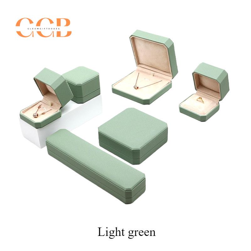 Octagon leather jewelry box