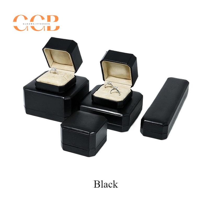 Octagon leather jewelry box