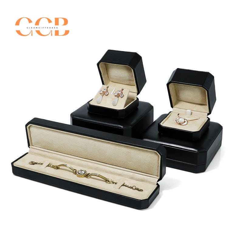 Octagon leather jewelry box