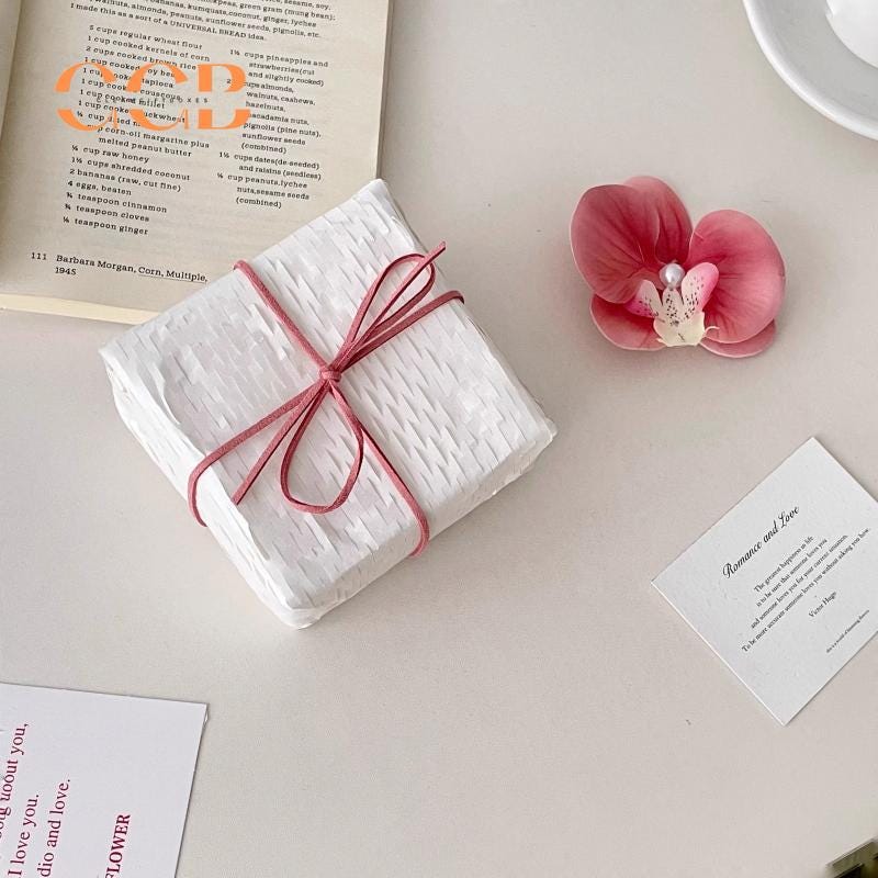 White Honeycomb Kraft Paper Roll for Eco Jewelry Packaging Wholesale