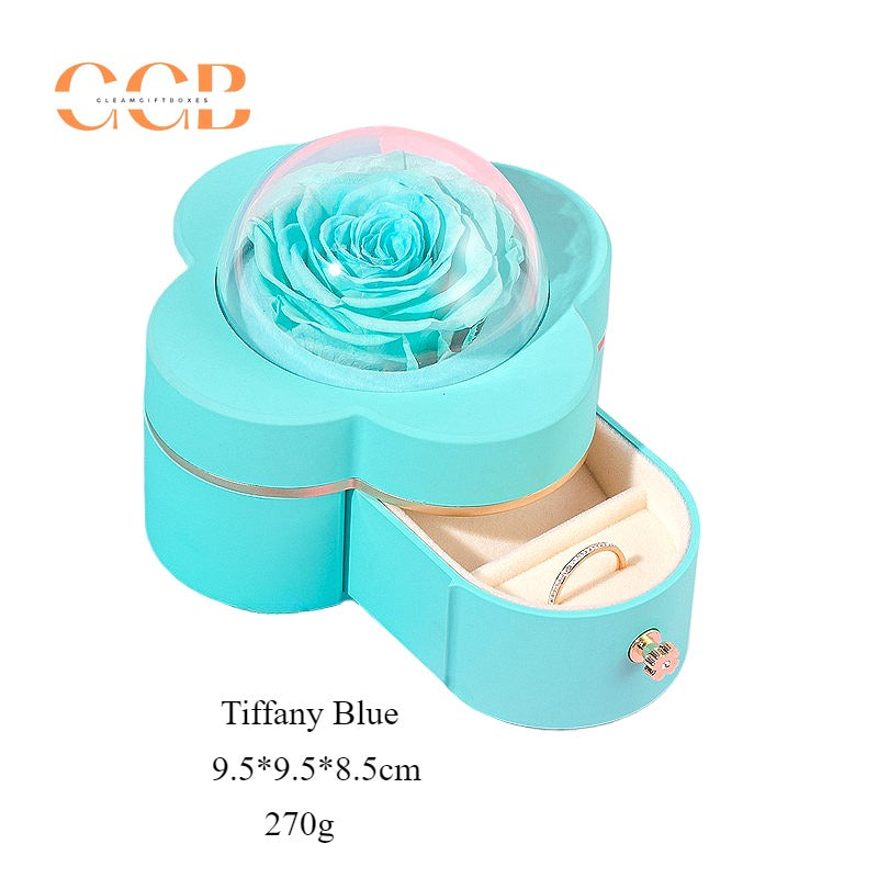 Preserved Four-Leaf Clover Flower Ring or Pendant Jewelry Box