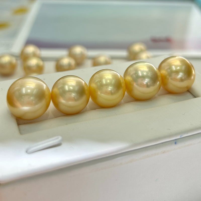 4A 10–14mm Medium Golden South Sea Pearl, Natural Round Saltwater Loose Pearl, Strong Luster Slightly Blemished Bead for Jewelry DIY