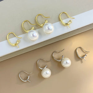 C-shaped earrings settings