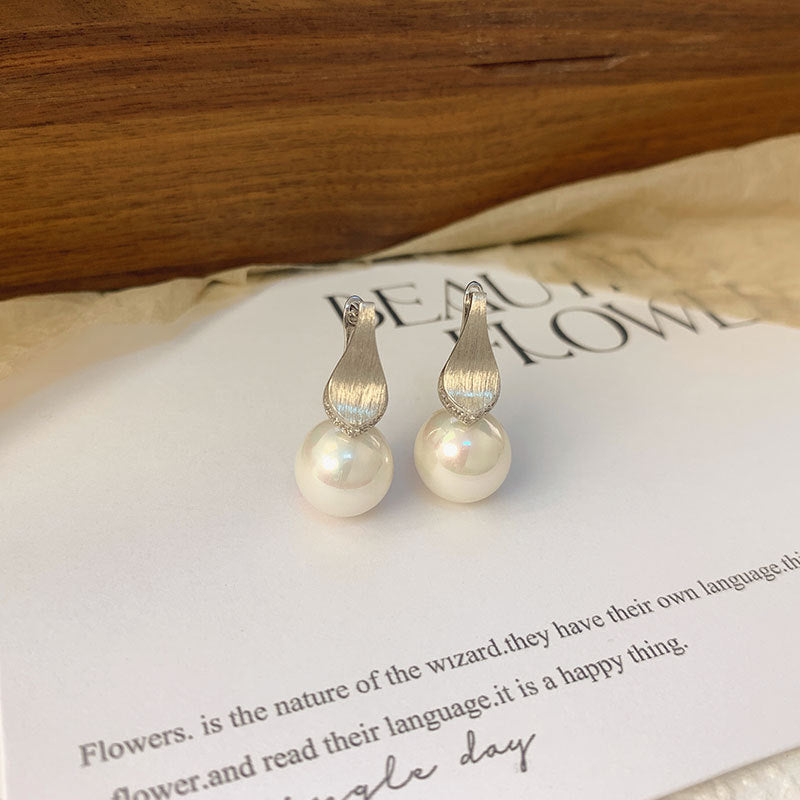 brushed geometric earrings settings