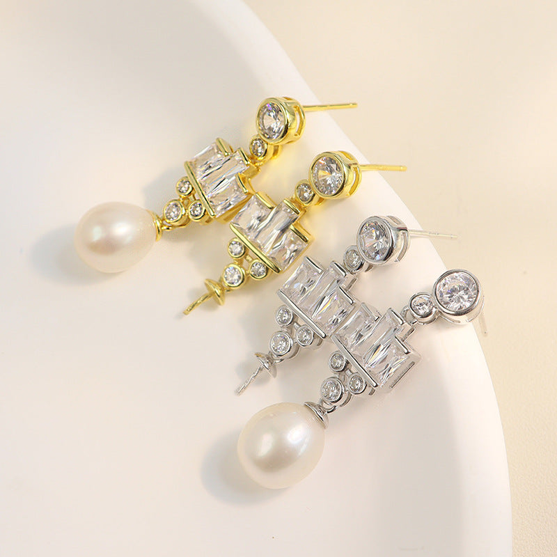 sterling silver pearl earrings queen style setting