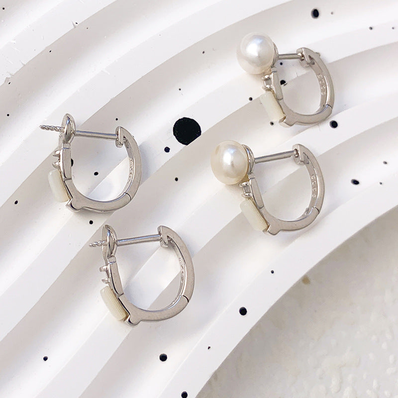 Pearl earring hoop setting
