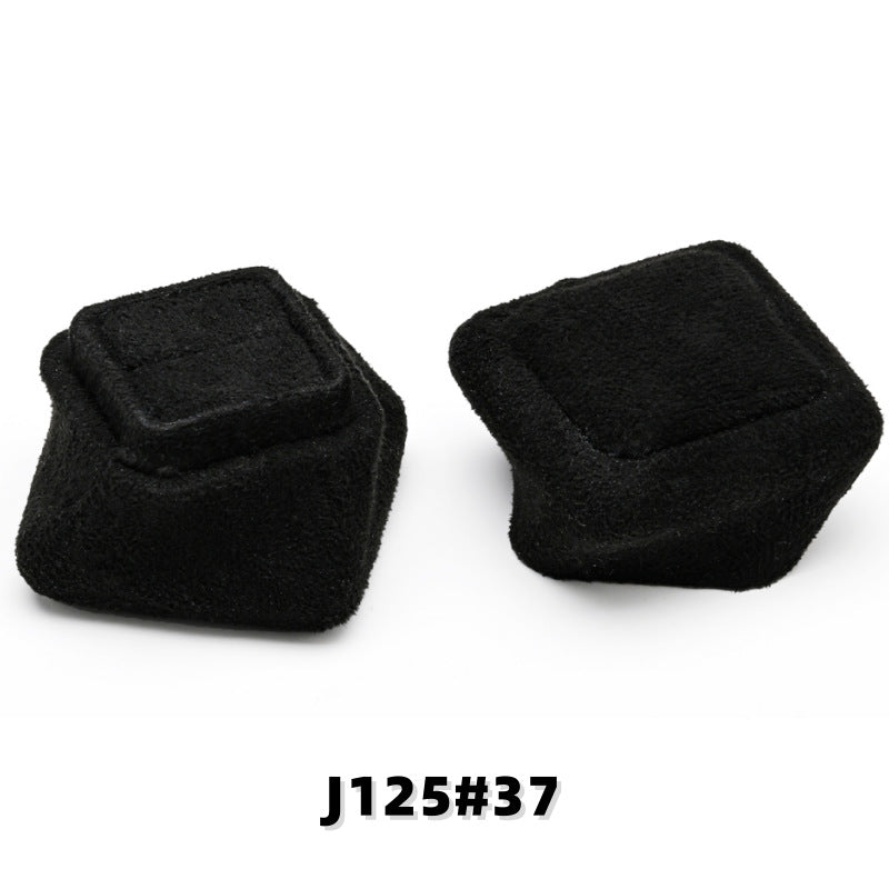 Velvet Ring Box Wedding Proposal Ring Holder Luxury Jewelry Gift Box Vintage Engagement Ring Case Travel Ring Box