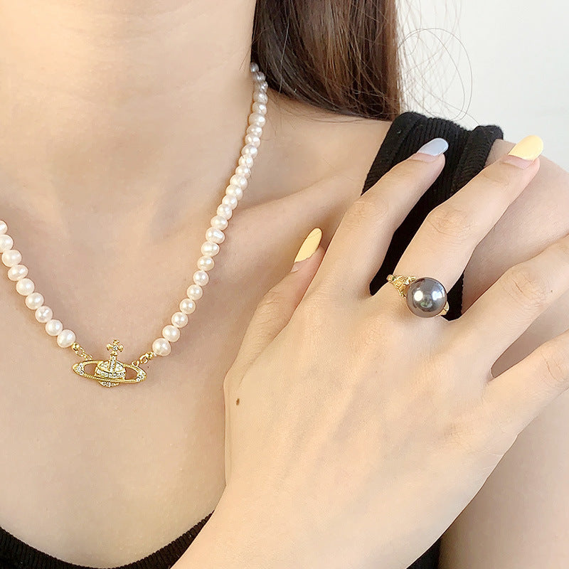 Hollow pearl ring setting