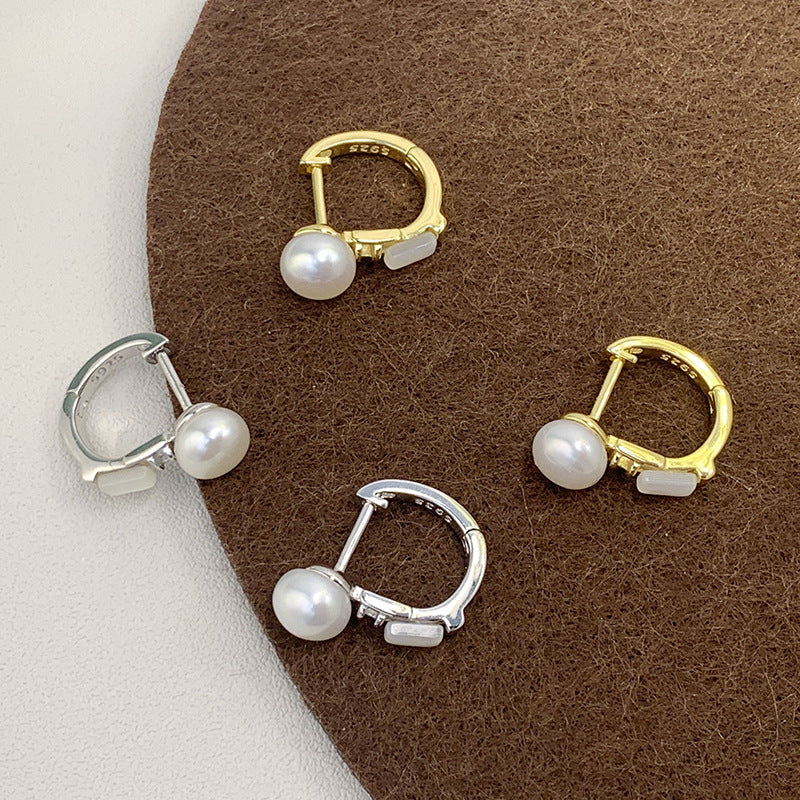 Pearl earring hoop setting