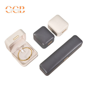 Black Luxury PU Jewelry Box for Ring Necklace Wedding Bands Proposal Engagement Diamond Stud Earrings Gift Packaging Case