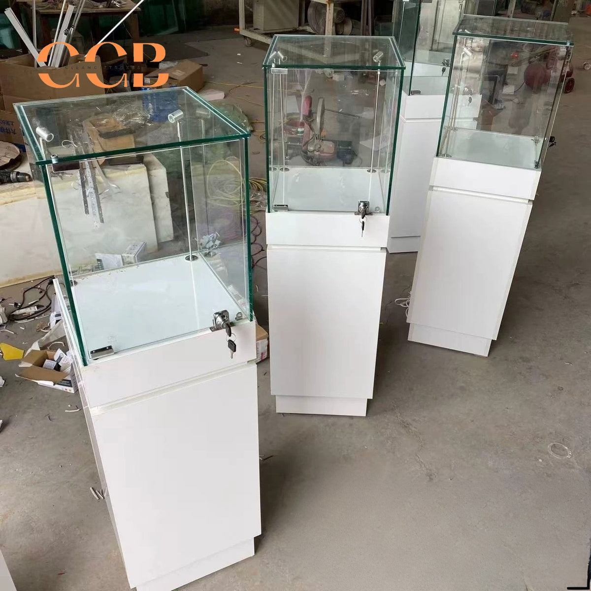 Glass Display Cabinet with LED Light, Collectibles Display Case, Curio Display Cabinet, Lockable Showcase, Retail Display