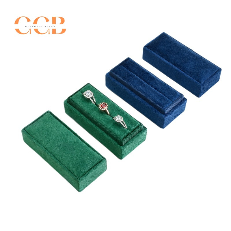 Mini rectangular velvet jewelry ring box