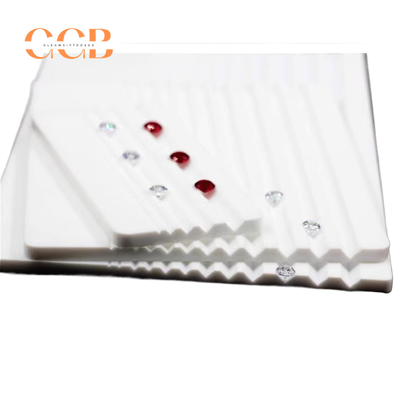 Loose gemstone and diamond grading tray with V groove slots