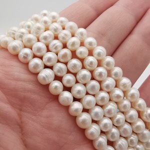 A Grade 6mm Freshwater Round Pearls