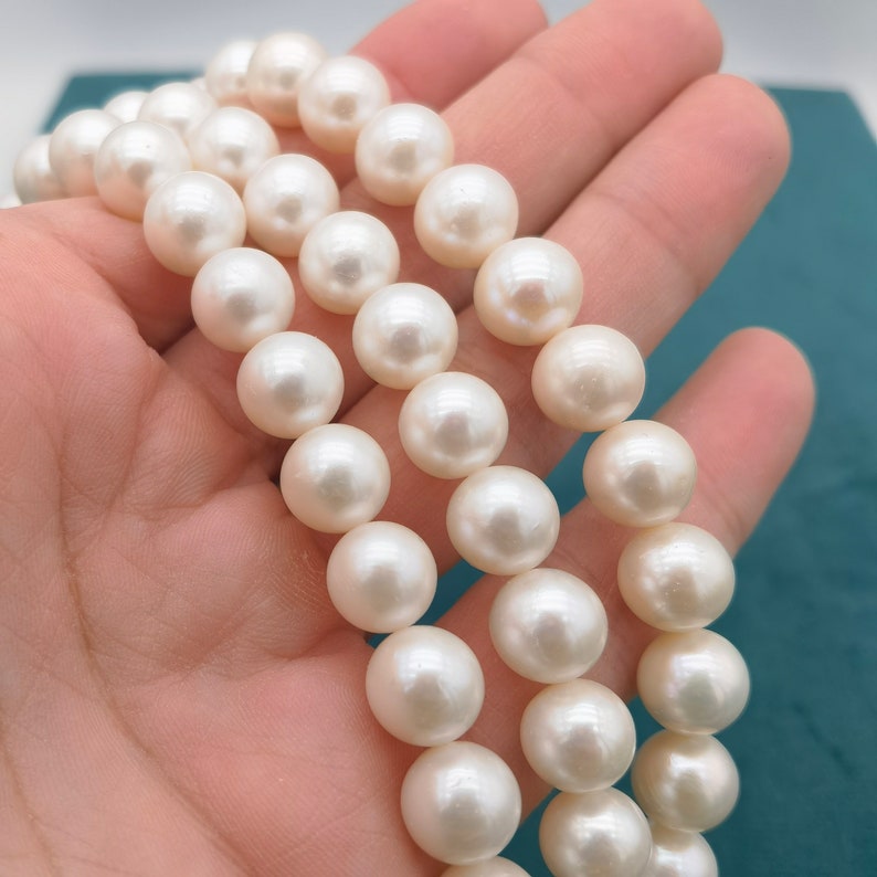 AAA 10mm High Luster Round Freshwater Pearls