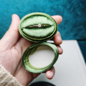 Green Oval Velvet Ring Single Slot Ring Box