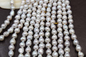 8mm Small freshwater pearl baroque pearl strand
