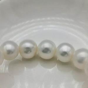 AA+ 11-12mm high luster round white freshwater pearls