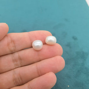 4A One Pair 10.5-11mm button pearl