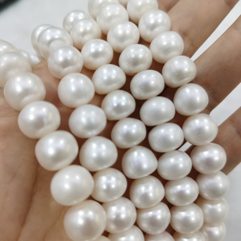 AA High Luster 10-11mm Round Freshwater Pearls