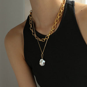Broque Shaped Pearl Pendant Necklace